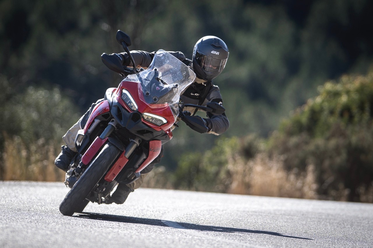 Ducati MULTISTRADA V2 2025. Parola d’ordine: versatilità